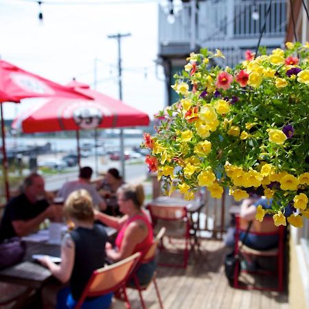Salt Shaker Deli & Inn Lunenburg Kültér fotó